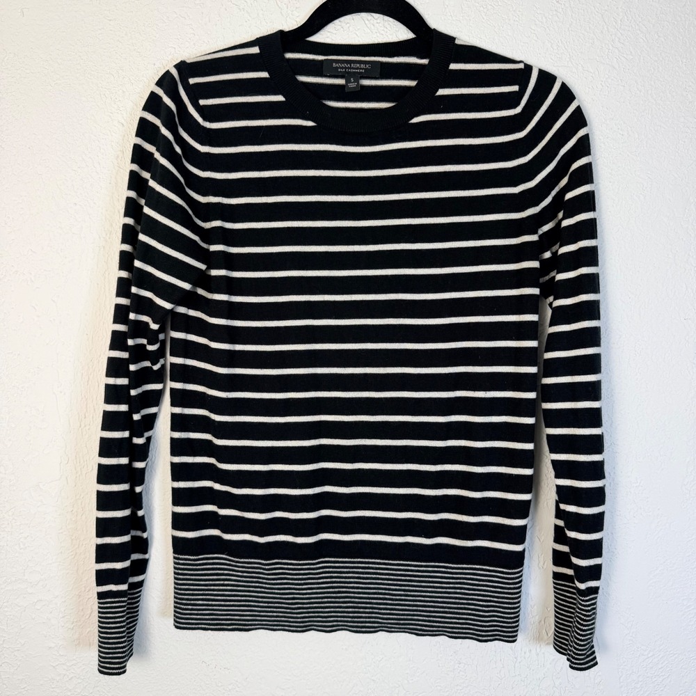 Banana Republic Women's S Silk Cashmere Black Striped Crew Neck Sweater Luxury